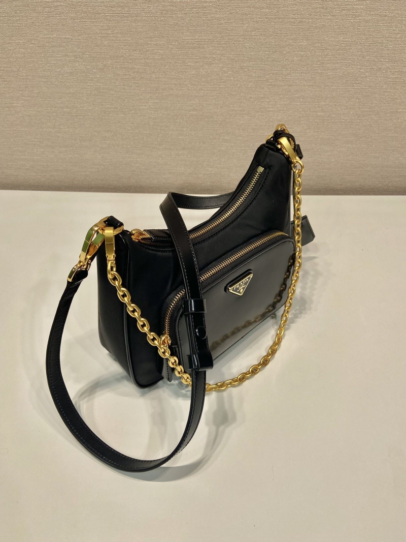 Pra*a hobo bags